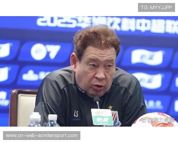 上海申花通过边路渗透连续制造攻势